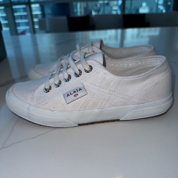 Alaïa's collaboration with Superga / Blanc Casse White Sneakers Womens SZ: 38 - Picture 3 of 8